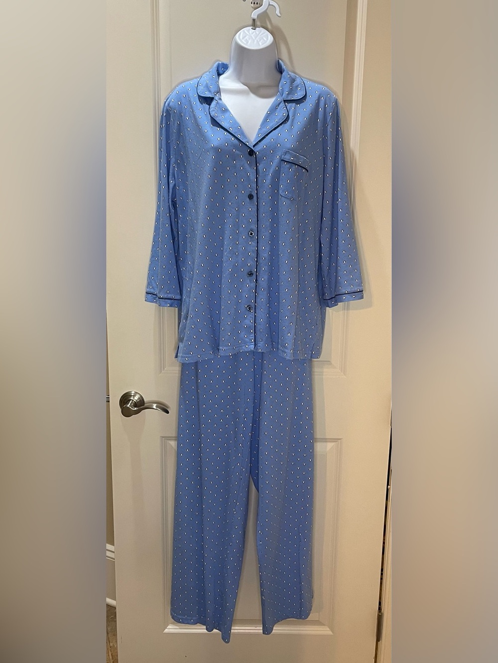 Kim Rogers Light Blue Polka Dot Button-Up Pajama Set L